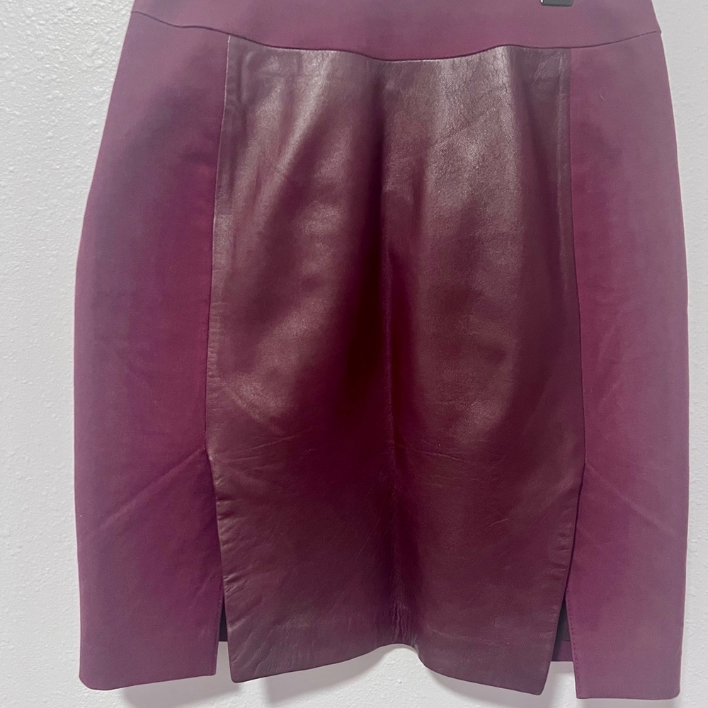 Banana Republic Red Pencil Skirt Knee-Length Workwear 2 - Picture 4 of 6
